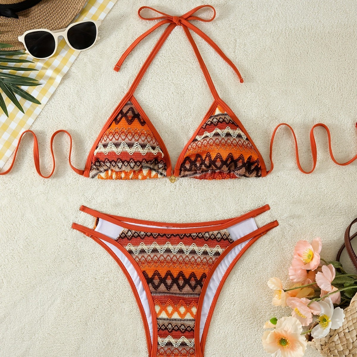 Gestrickter kontrastierender Bikini