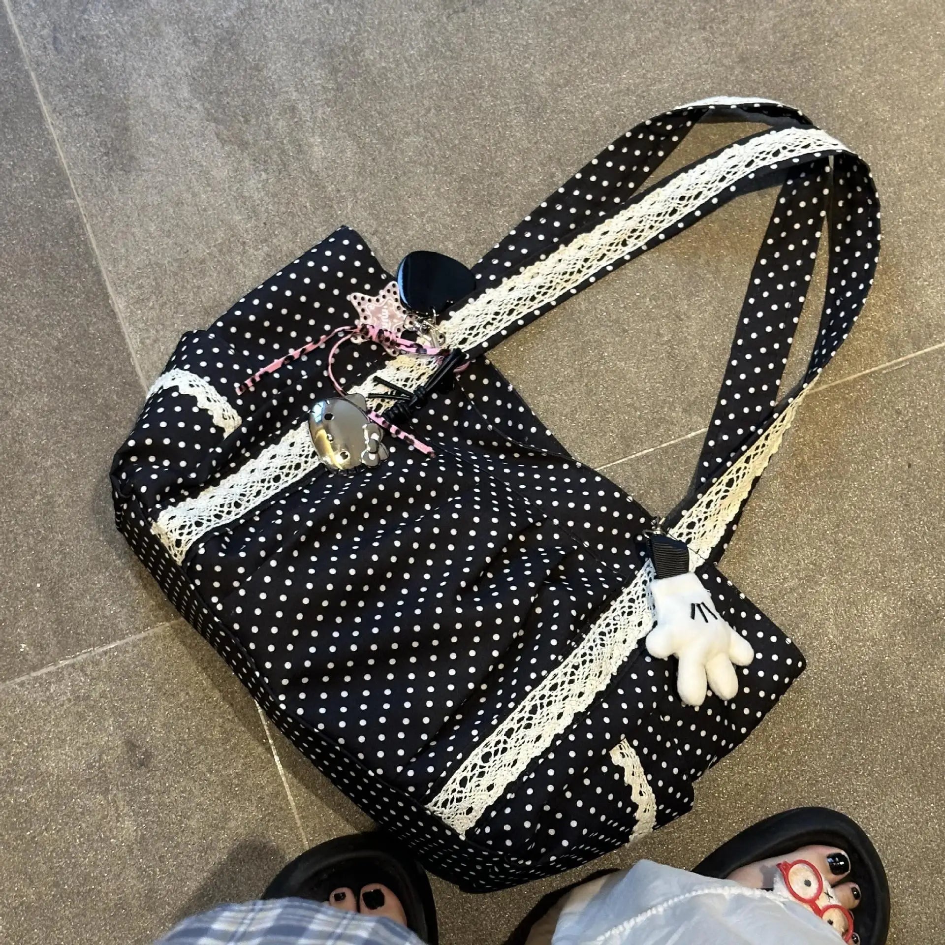 Koreanische Canvas-Umhängetasche | Vintage-Stil mit Spitze