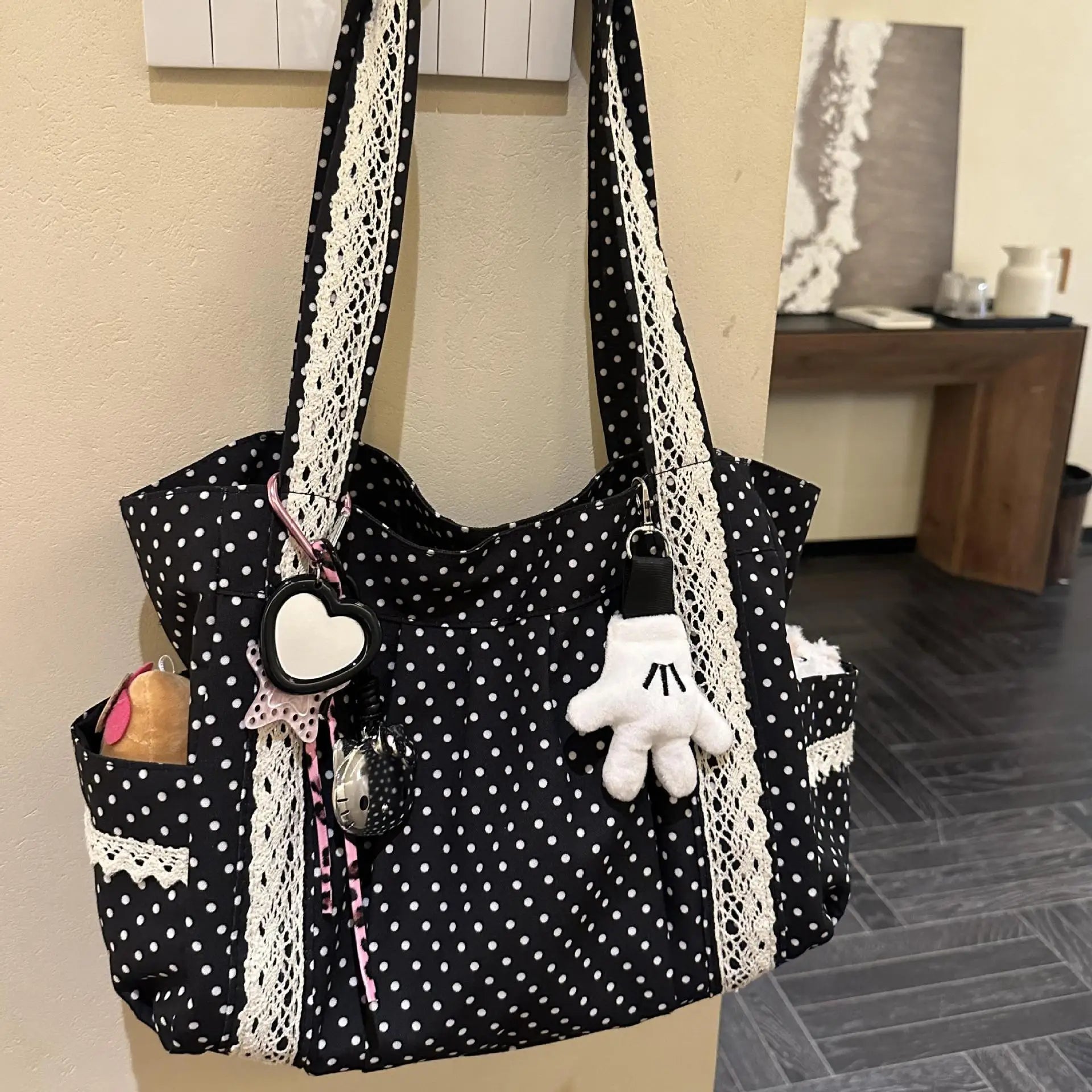 Koreanische Canvas-Umhängetasche | Vintage-Stil mit Spitze