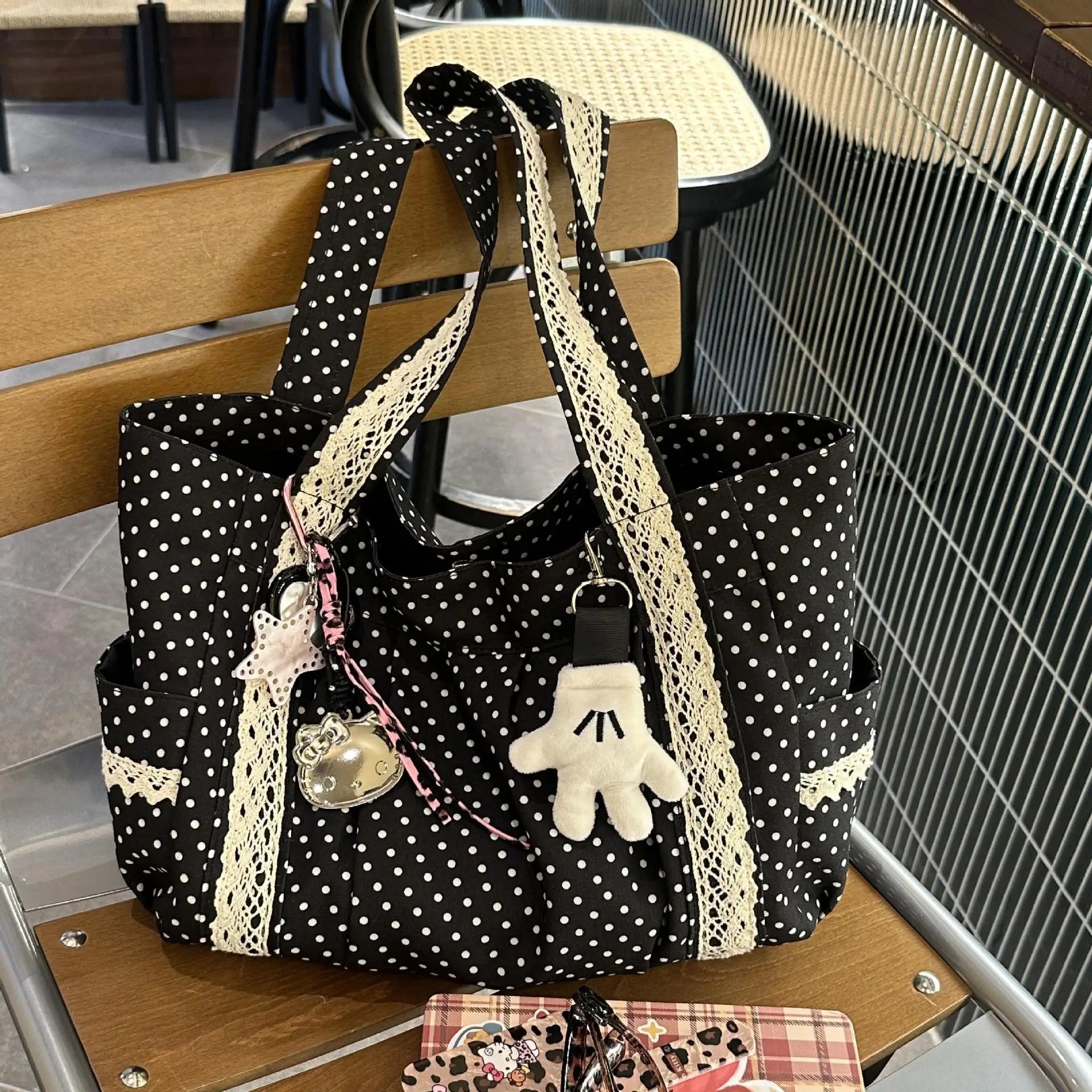 Koreanische Canvas-Umhängetasche | Vintage-Stil mit Spitze