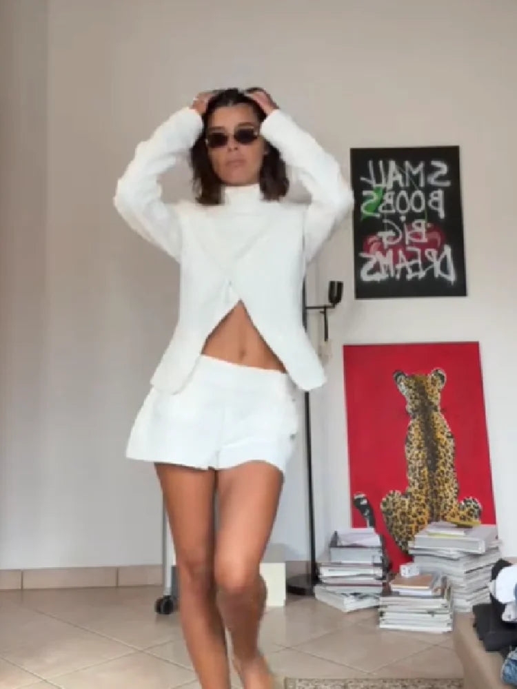 Ensemble en lin blanc | Blazer asymétrique + Short taille haute